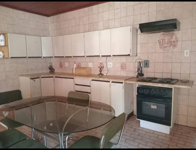 3 BEDROOM HOUSE FOR SALE IN WENTWORTH PARK